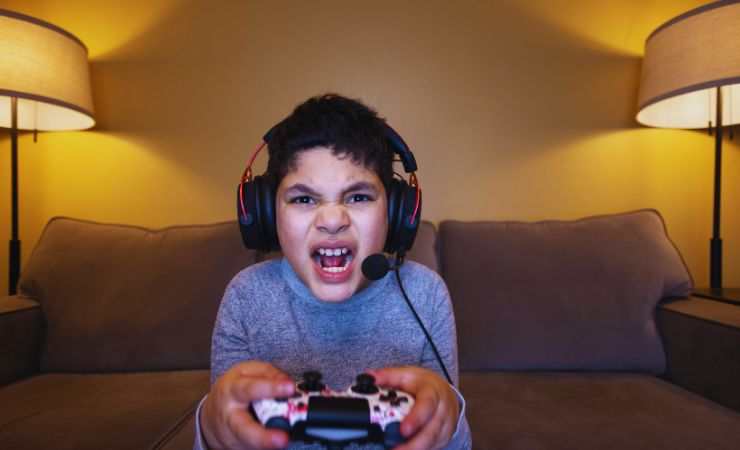 bambino videogame